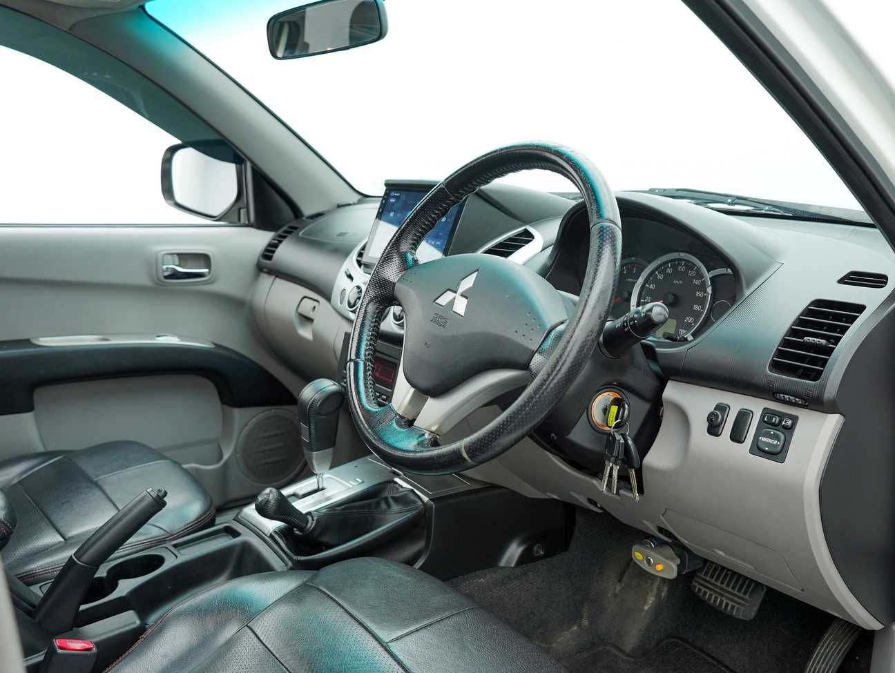 used 2013 Mitsubishi Triton VGT Dual Cab 4X4 2.5