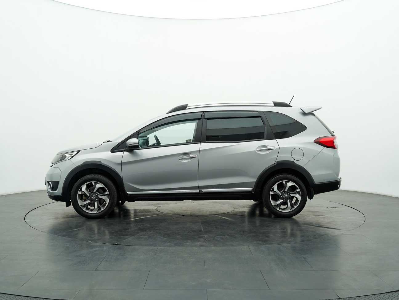 used 2019 Honda BR-V V 1.5