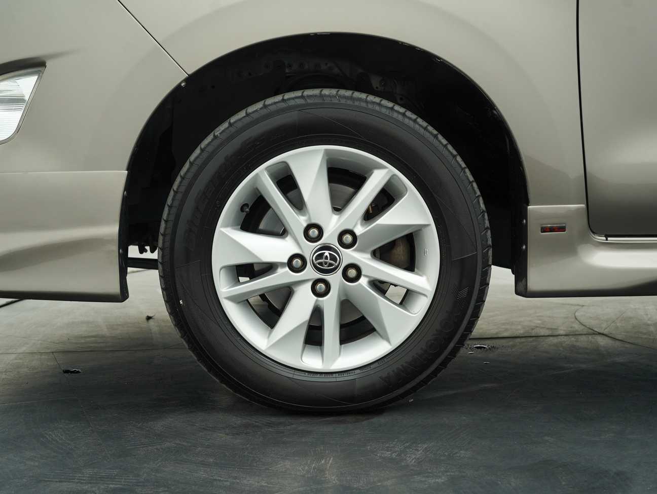 used 2019 Toyota Innova G 2.0