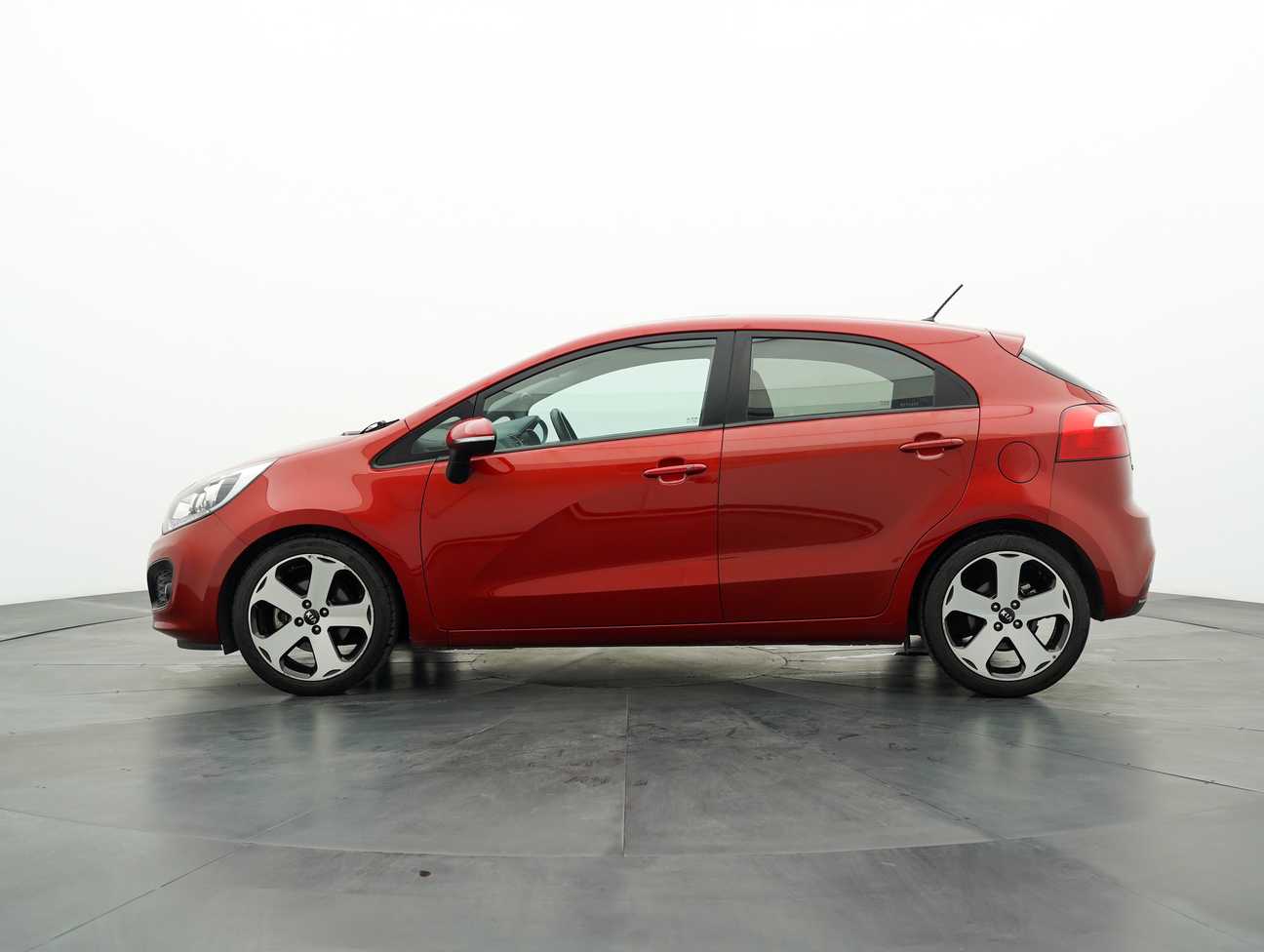 used 2013 Kia RIO UB 1.4