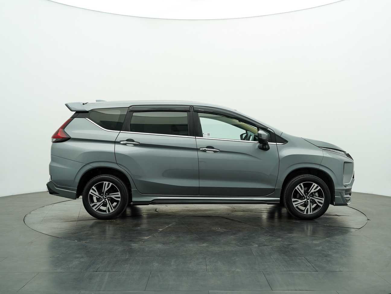 terpakai 2023 Mitsubishi Xpander  1.5