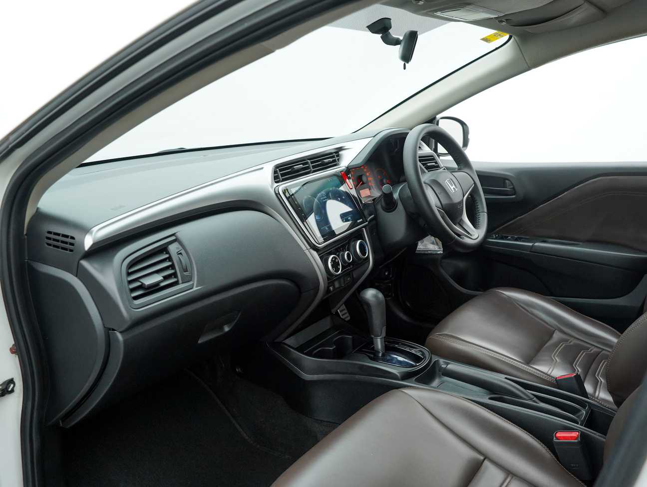 terpakai 2015 Honda City S+ i-VTEC 1.5