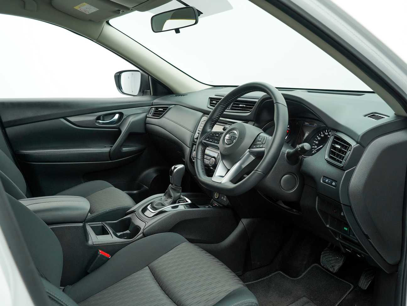 used 2022 Nissan X-Trail 4X2 2.0