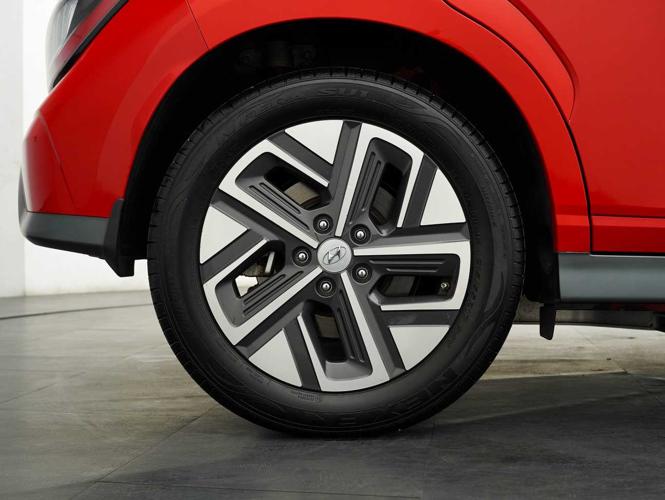 terpakai 2022 Hyundai Kona e-Max 