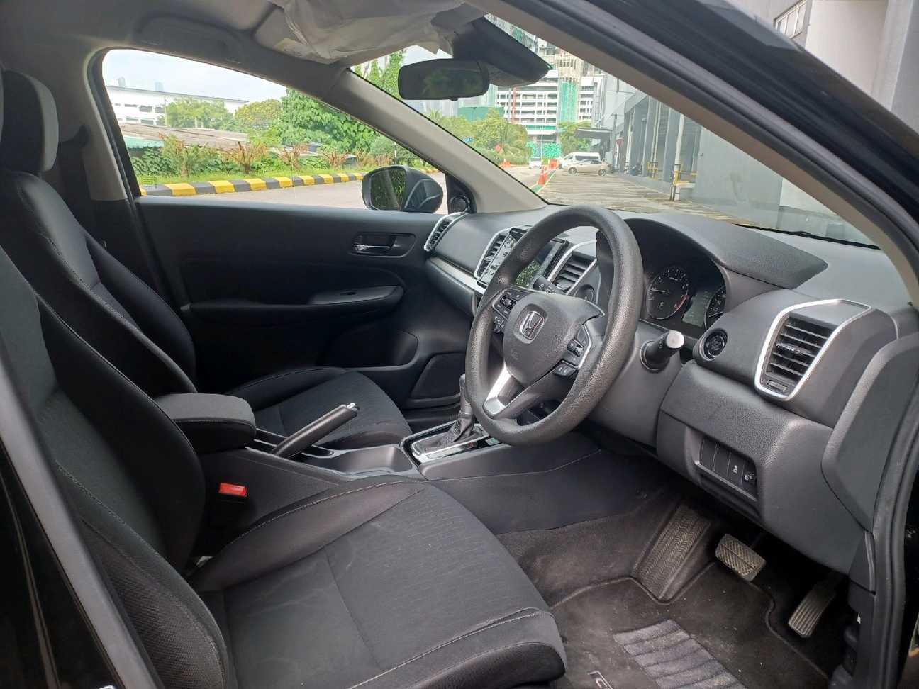 terpakai 2023 Honda City E 1.5