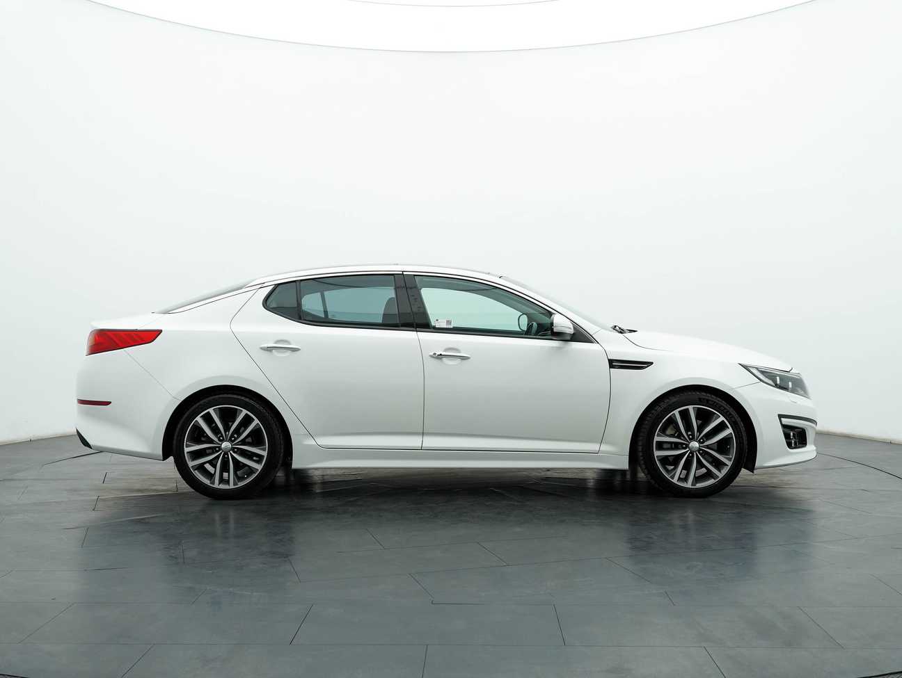 used 2016 Kia Optima K5  2.0
