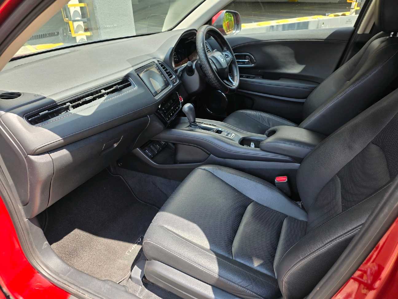 terpakai 2021 Honda HR-V V 1.8