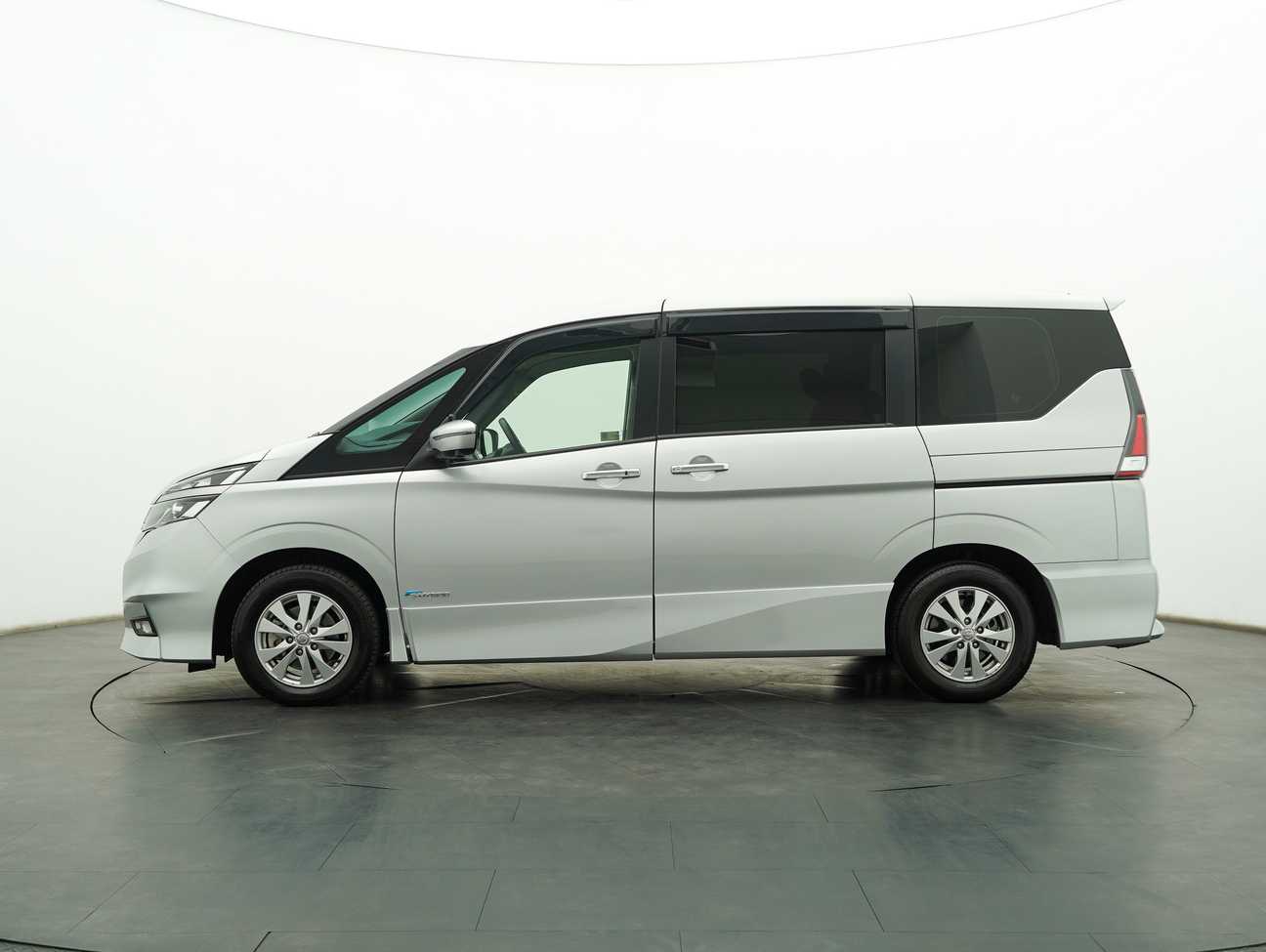 terpakai 2021 Nissan Serena S-Hybrid High-Way Star 2.0
