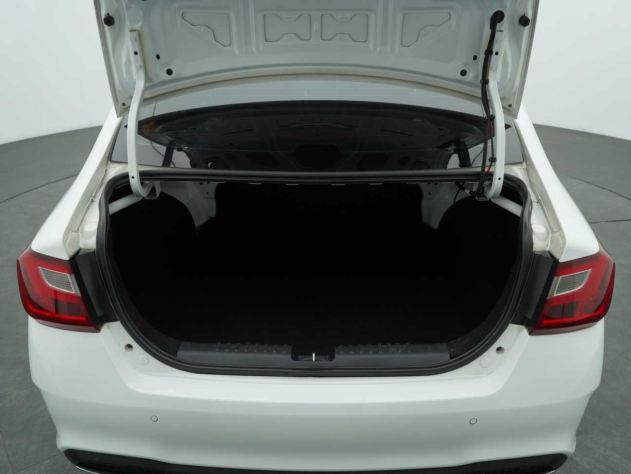 terpakai 2021 Proton Saga Premium 1.3