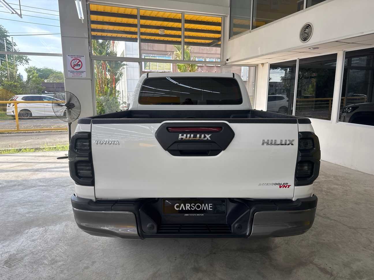 used 2023 Toyota Hilux E Dual Cab 2.4