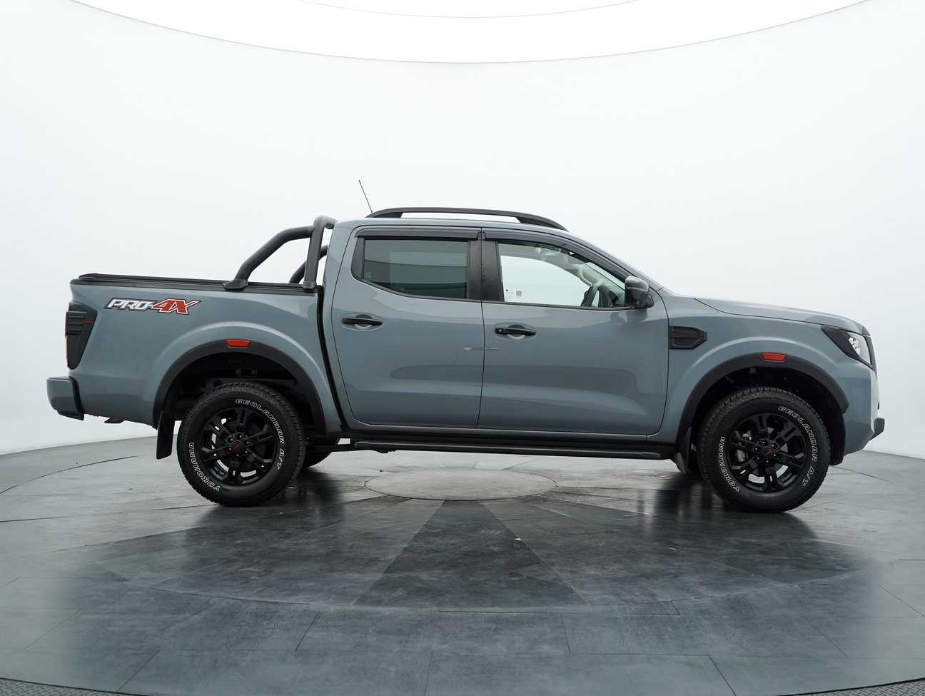 terpakai 2021 Nissan Navara PRO-4X Dual Cab 2.5