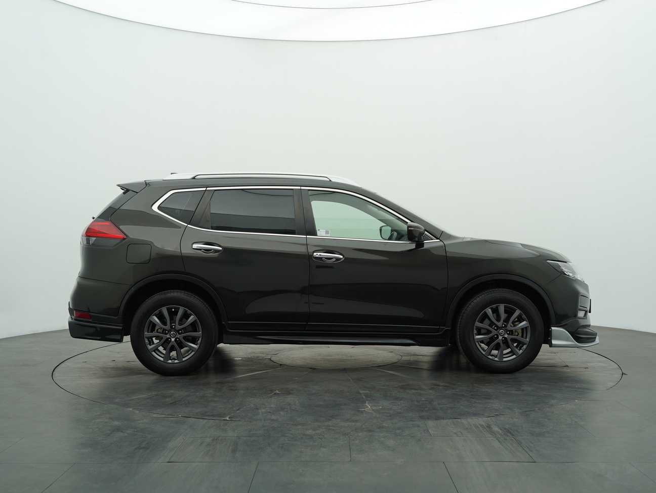used 2021 Nissan X-Trail Mid 2.0