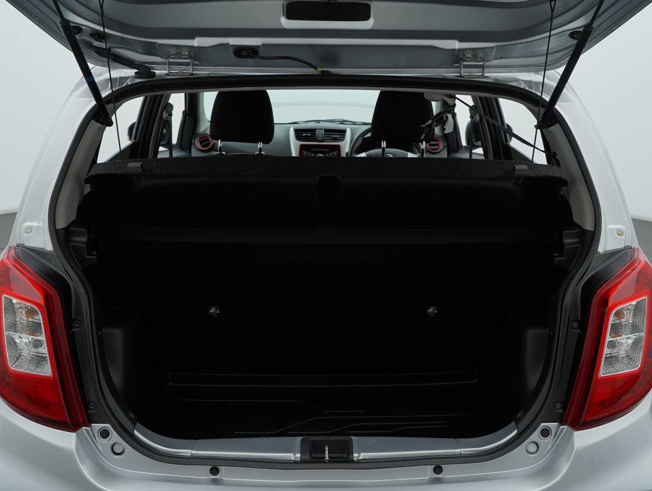 terpakai 2022 Perodua AXIA SE 1.0