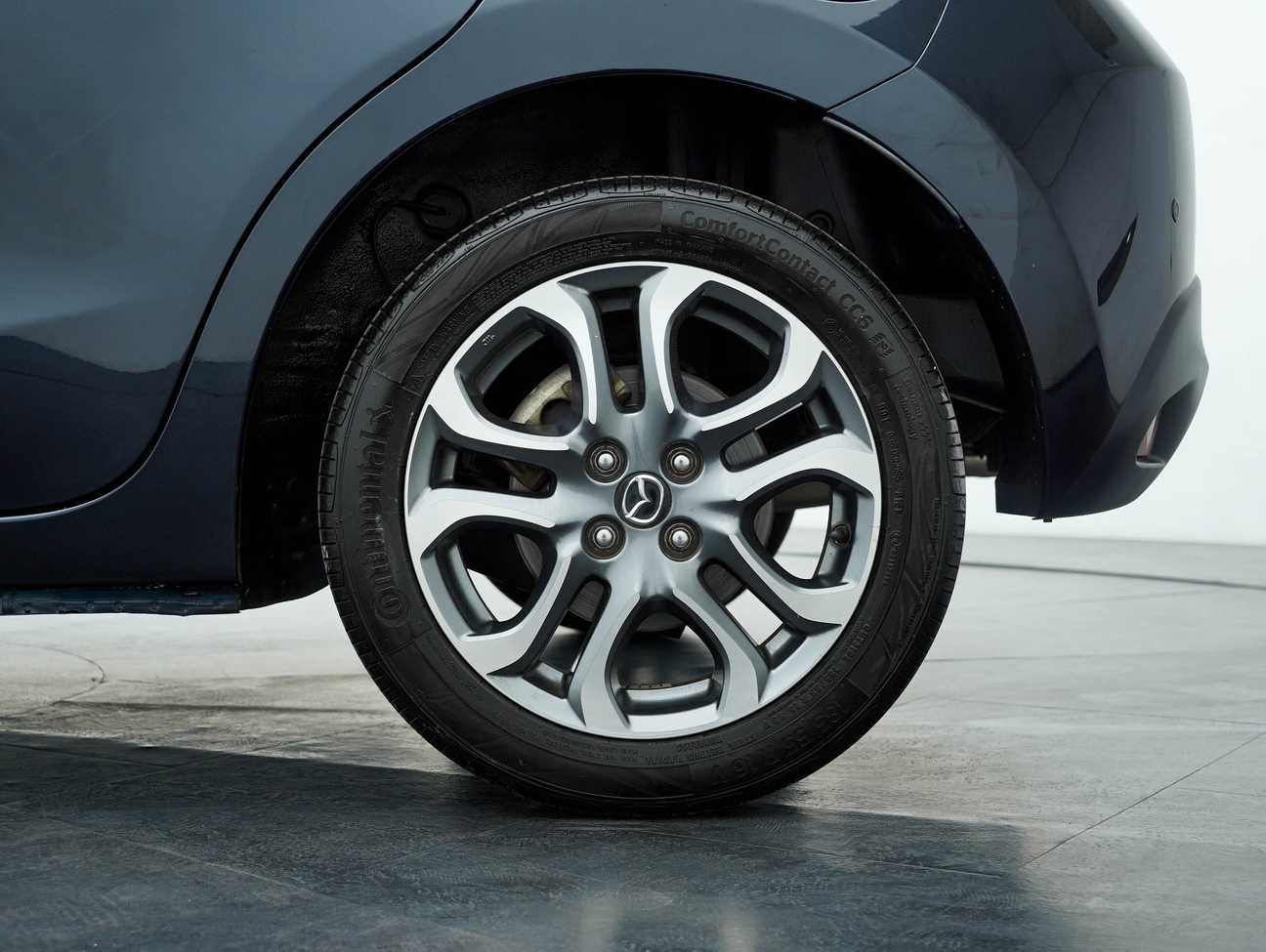 terpakai 2017 Mazda 2 SKYACTIV-G (Halogen Headlight) 1.5