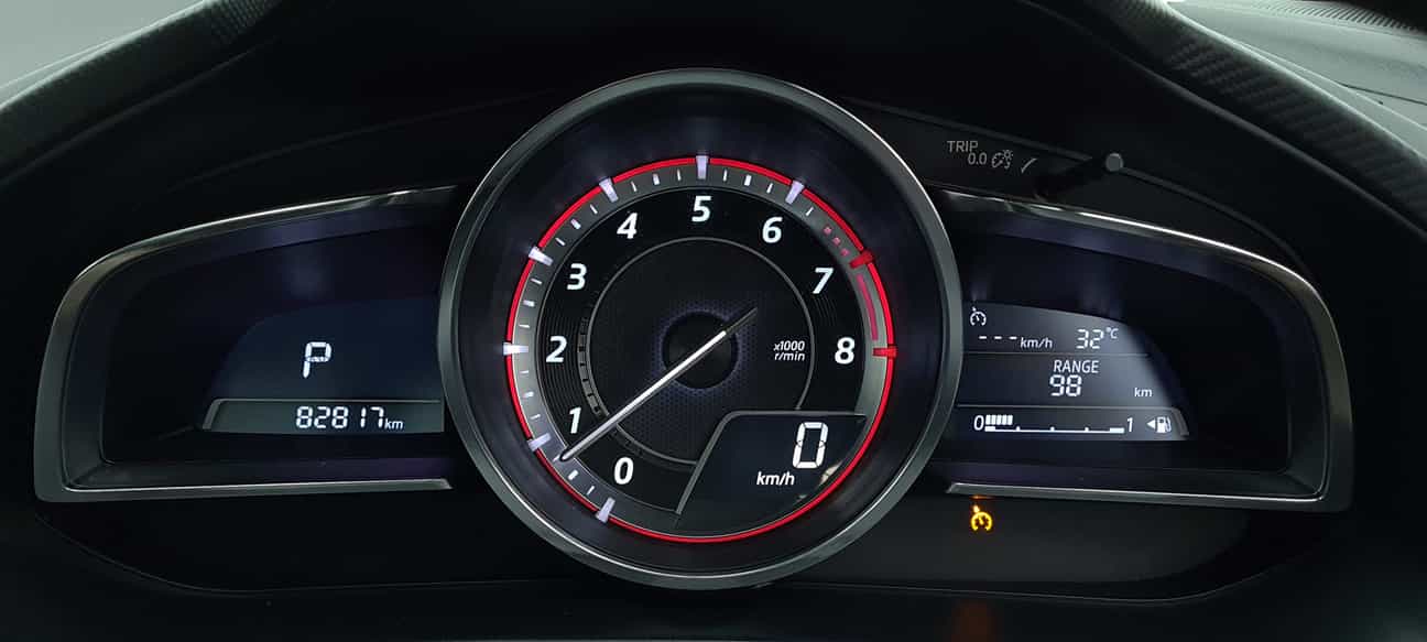 used 2015 Mazda 3 SEDAN SKYACTIV-G (CKD) 2.0