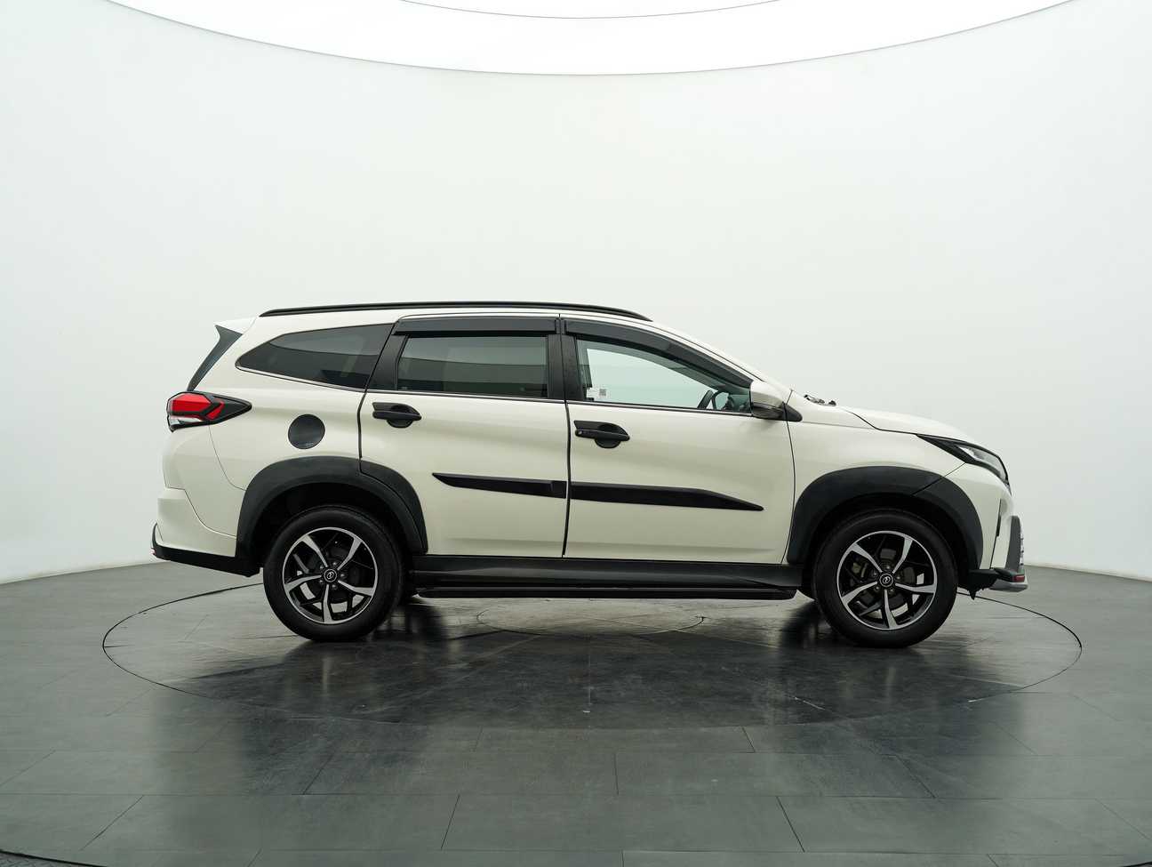 terpakai 2020 Perodua Aruz AV 1.5