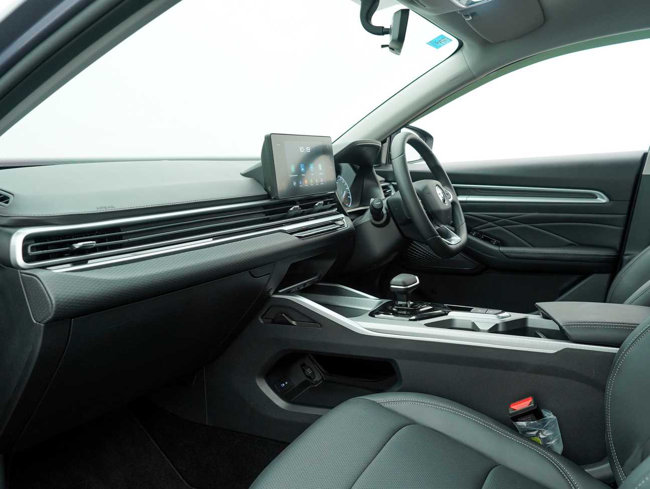 used 2024 Proton S70 Premium 1.5