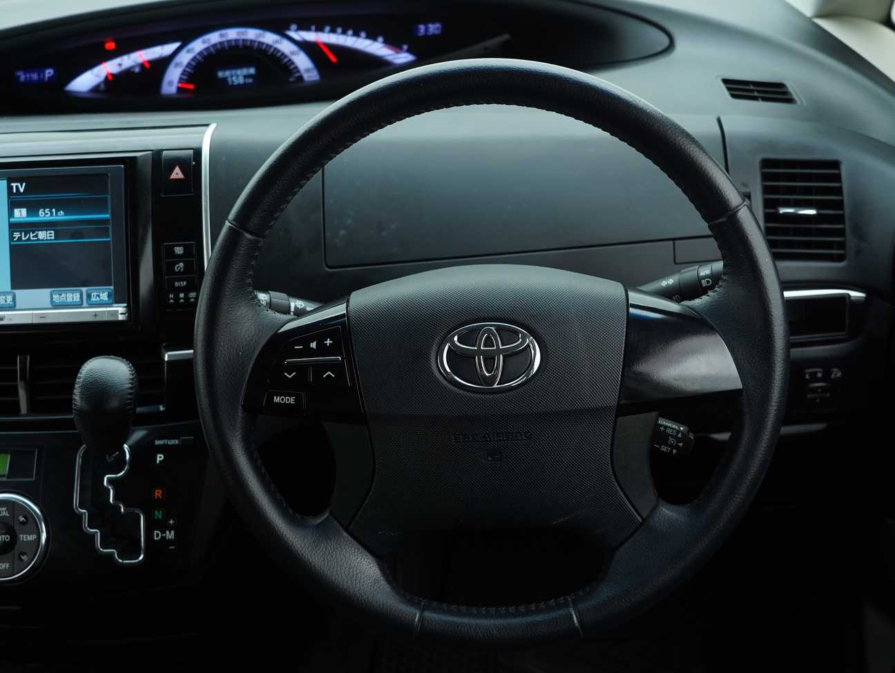 used 2014 Toyota Estima Aeras 2.4