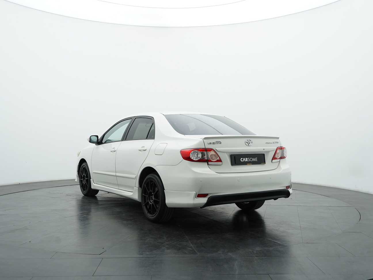 used 2012 Toyota Corolla Altis E 1.8