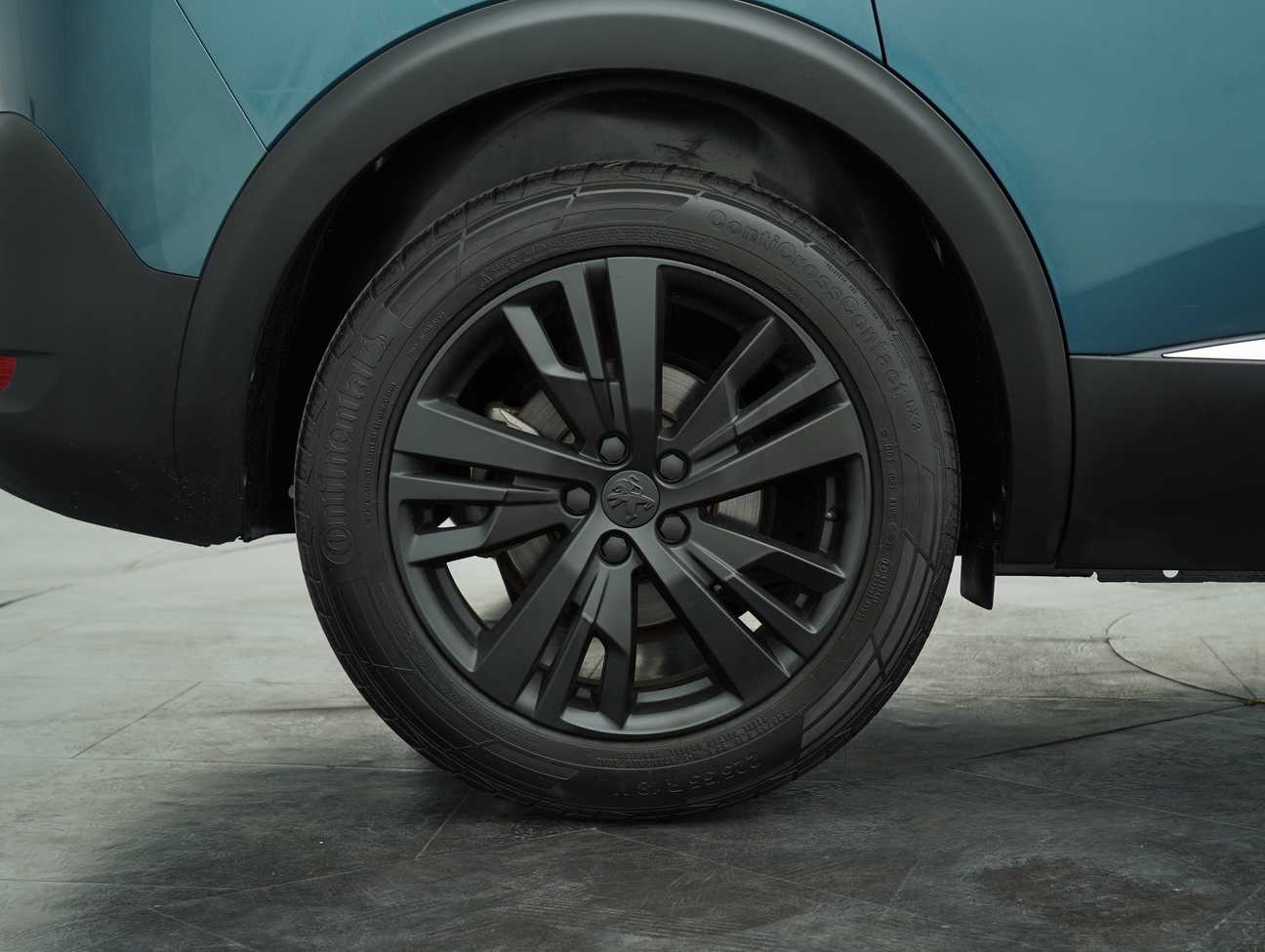 used 2021 Peugeot 5008 Allure 1.6