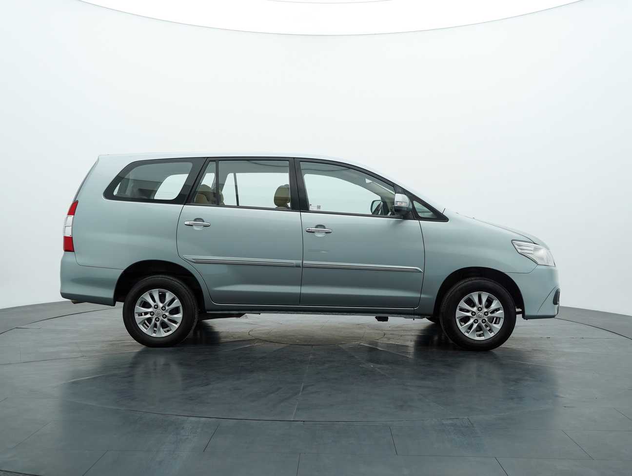 used 2016 Toyota Innova G 2.0