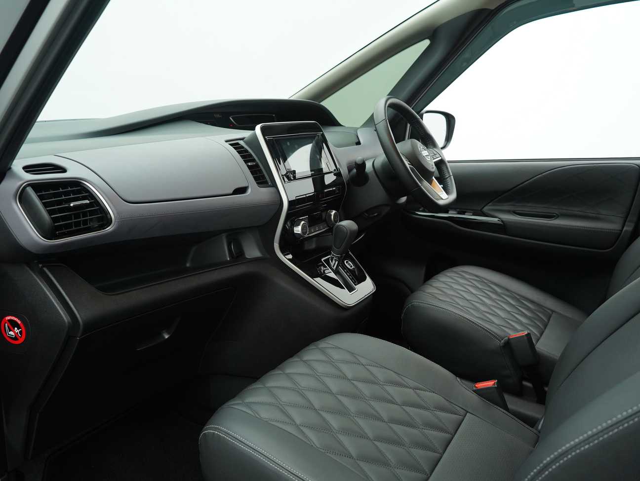 terpakai 2024 Nissan Serena S-Hybrid High-Way Star 2.0