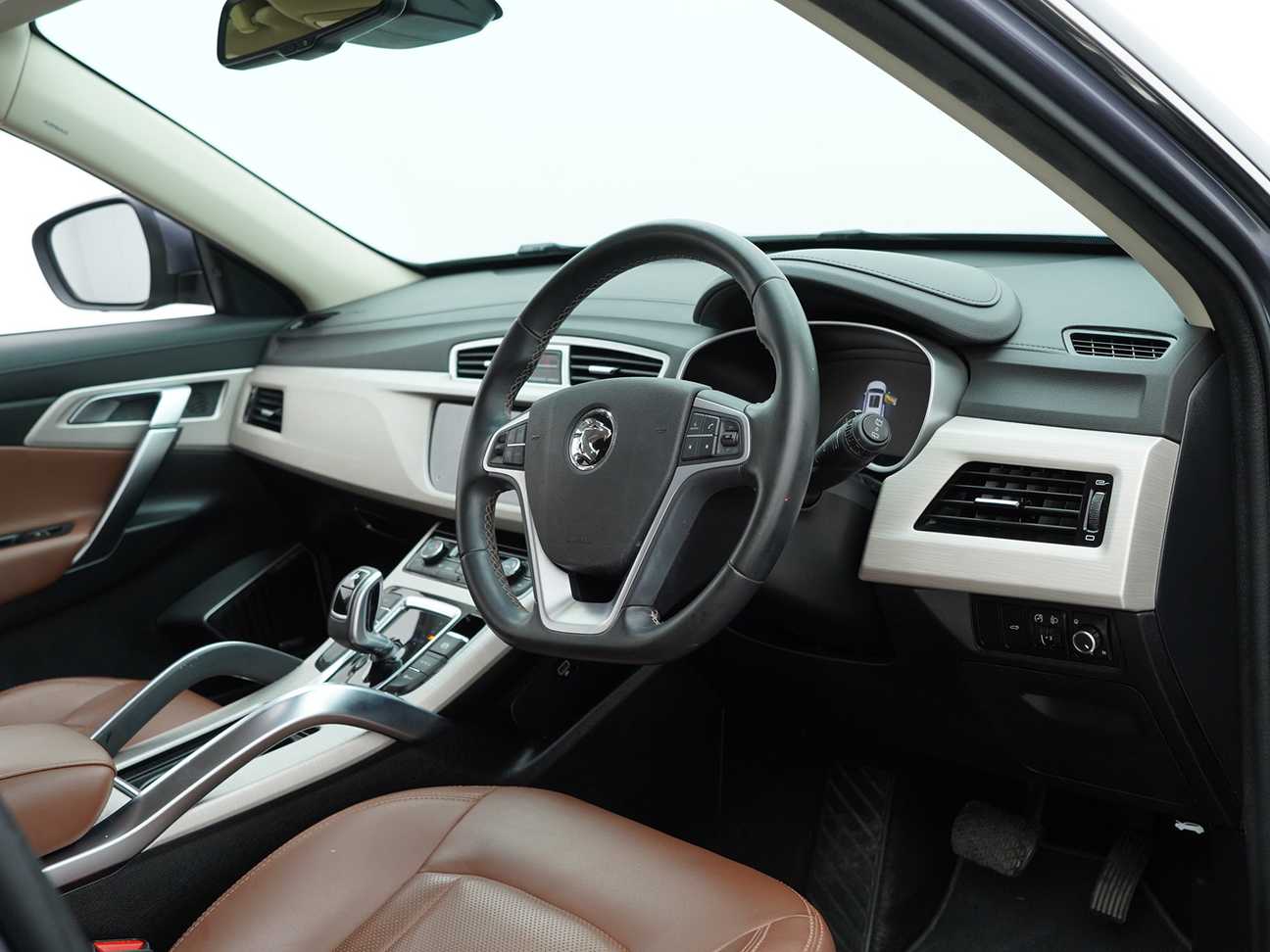 used 2020 Proton X70 Premium 1.8