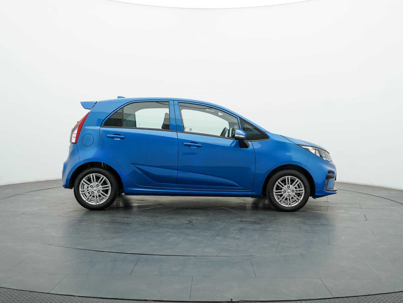 terpakai 2021 Proton Iriz Standard 1.3