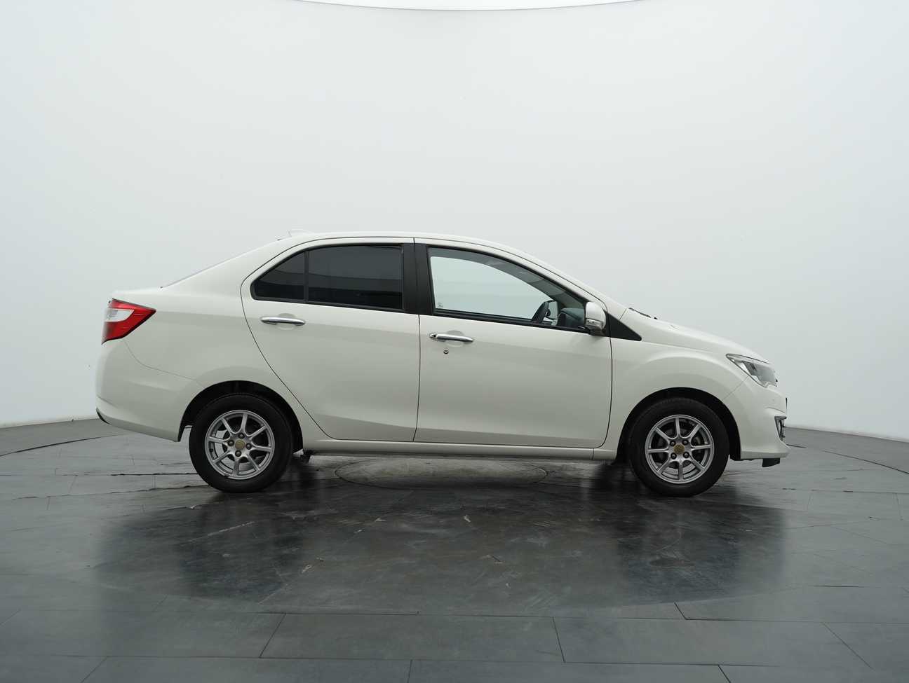 terpakai 2017 Perodua Bezza X Premium 1.3