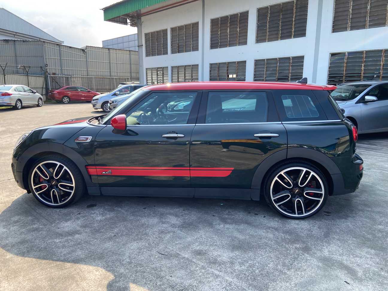 terpakai 2018 MINI Clubman John Cooper Works 2.0
