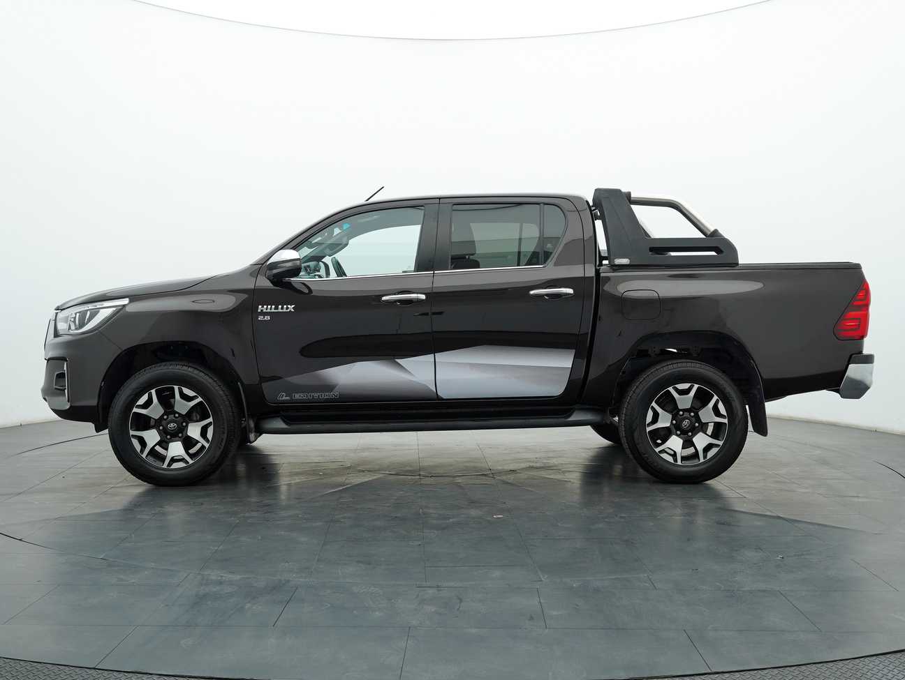 used 2018 Toyota Hilux L-Edition Dual Cab 2.8