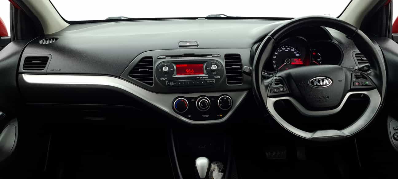 terpakai 2015 Kia PICANTO TA 1.2