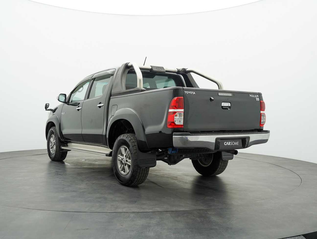 used 2015 Toyota HILUX DOUBLE CAB 2.5