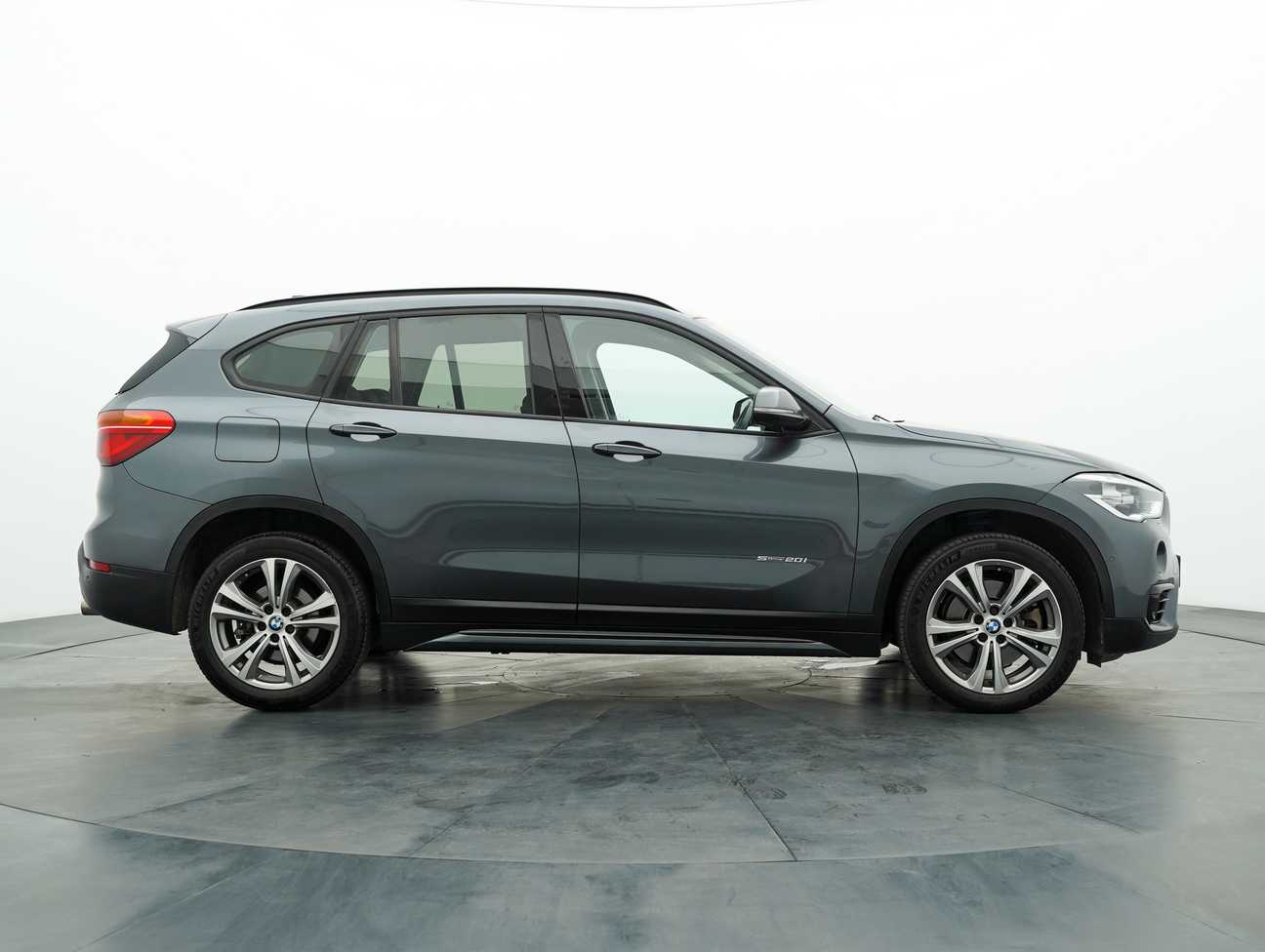used 2017 BMW X1 SDRIVE20I (CKD) 2.0