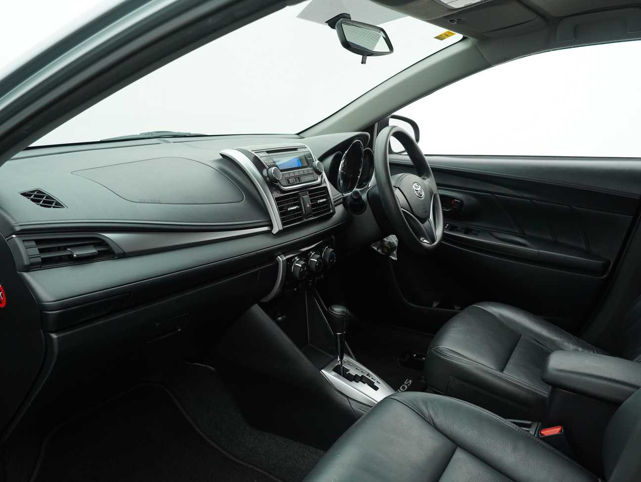 terpakai 2014 Toyota Vios E 1.5