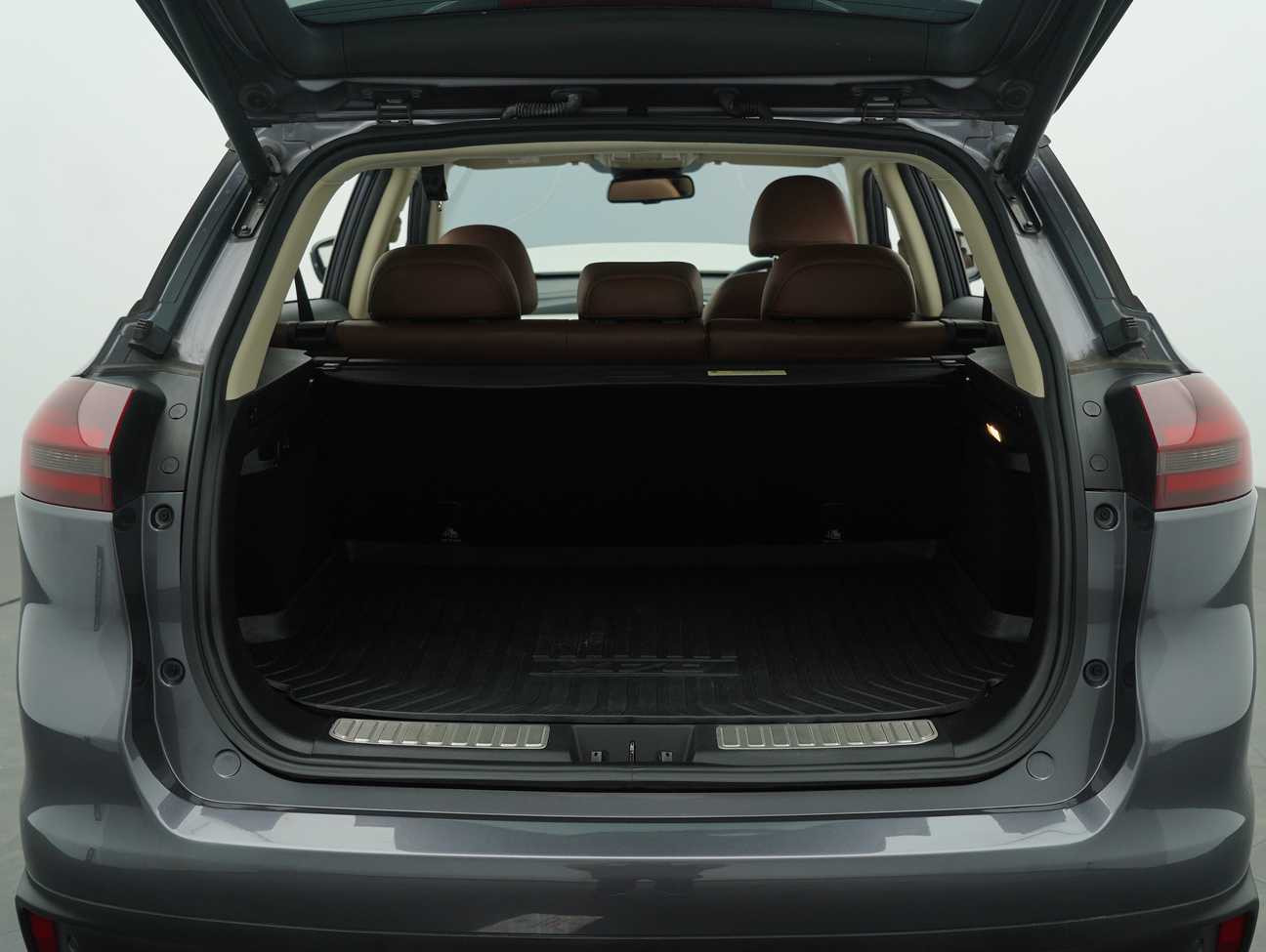 used 2021 Proton X70 Premium 1.8