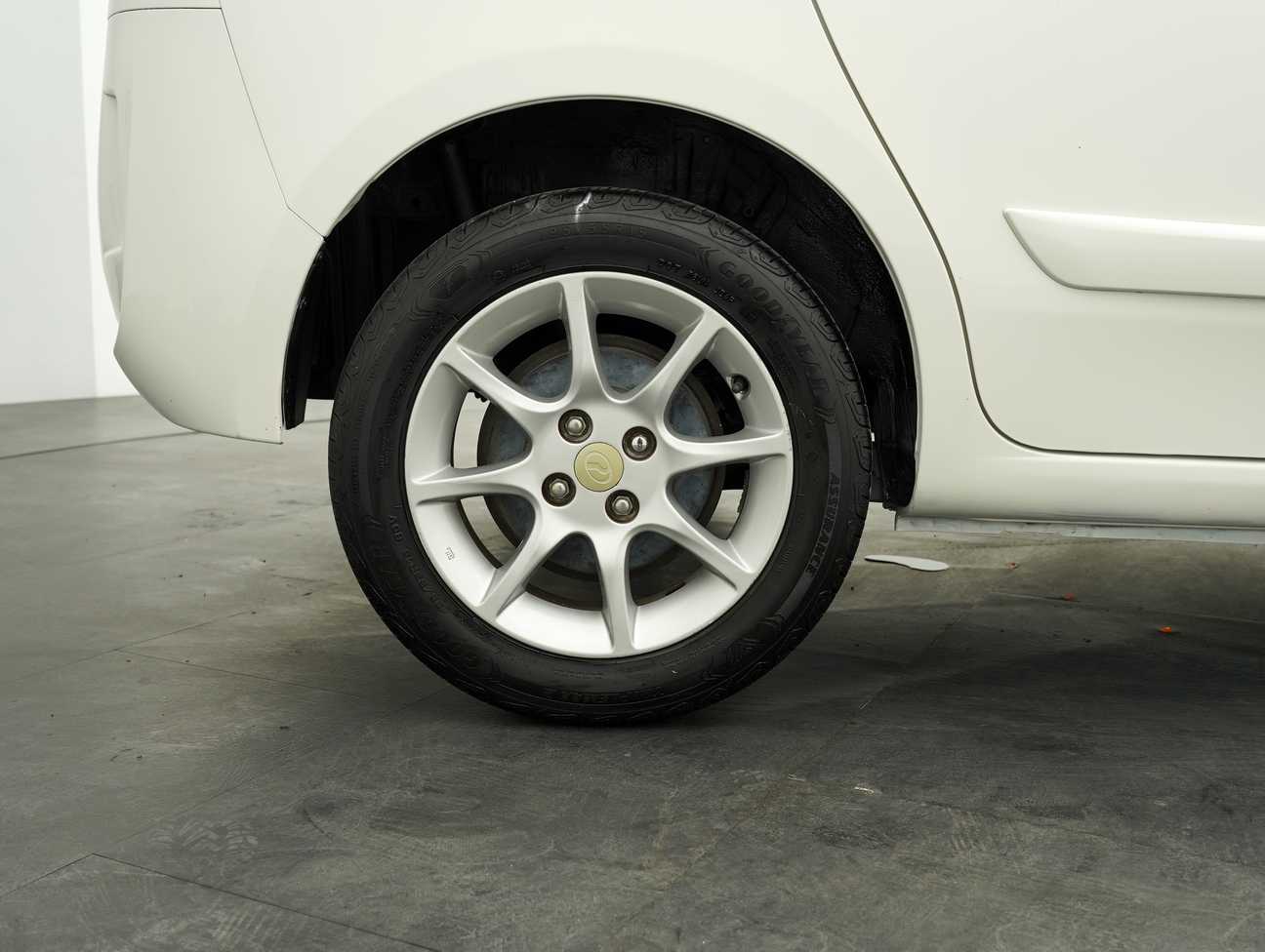 terpakai 2016 Perodua ALZA EZ 1.5