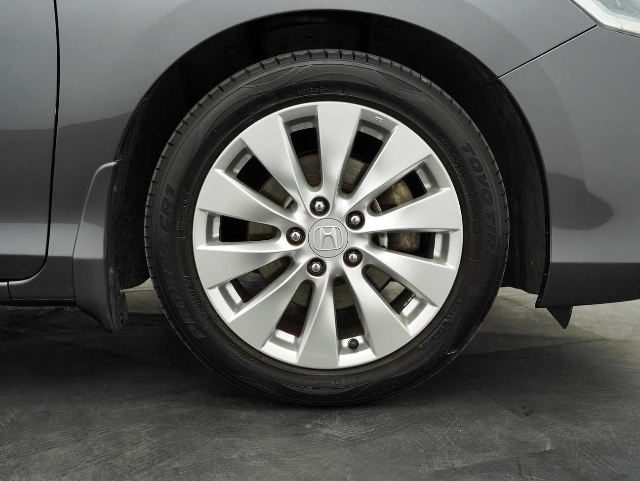 used 2016 Honda Accord VTi-L 2.0