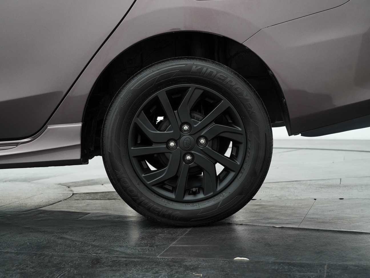 terpakai 2018 Perodua Bezza Advance 1.3