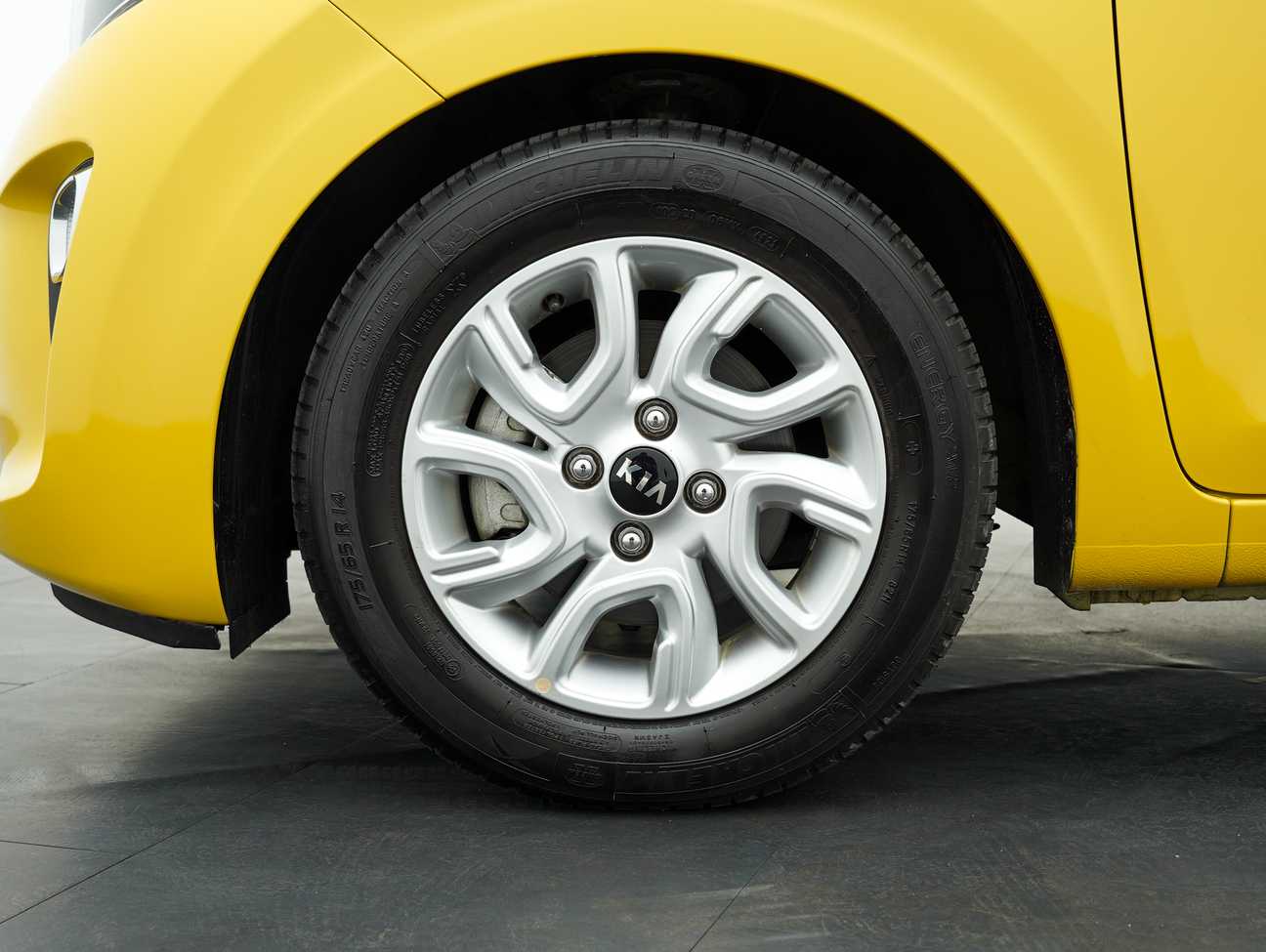 terpakai 2018 Kia Picanto EX 1.2