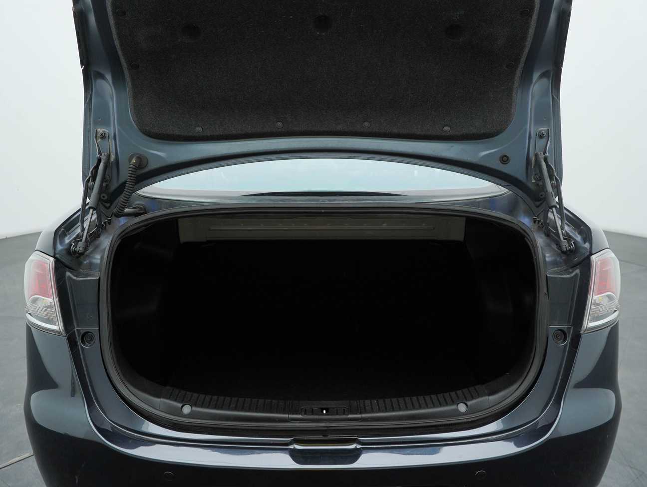 terpakai 2011 Mazda 2 V 1.5