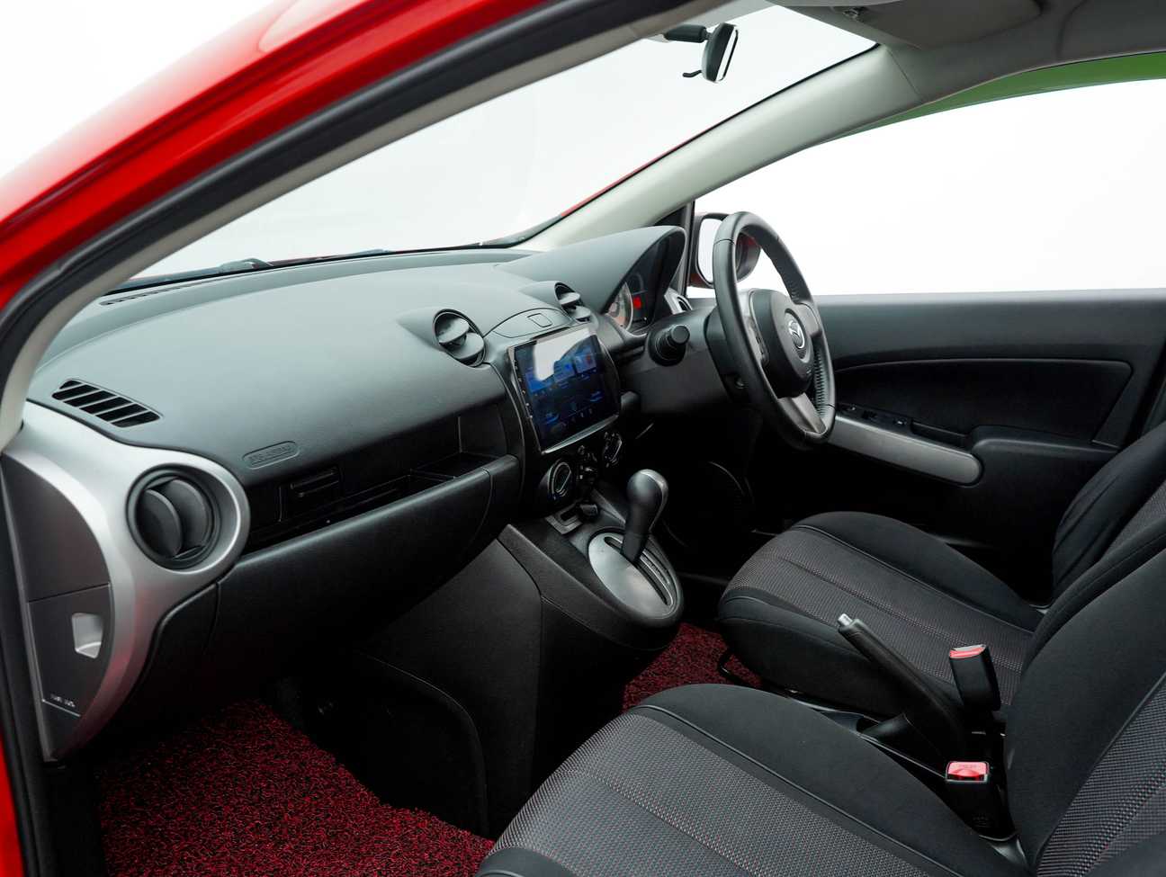 terpakai 2010 Mazda 2 R 1.5