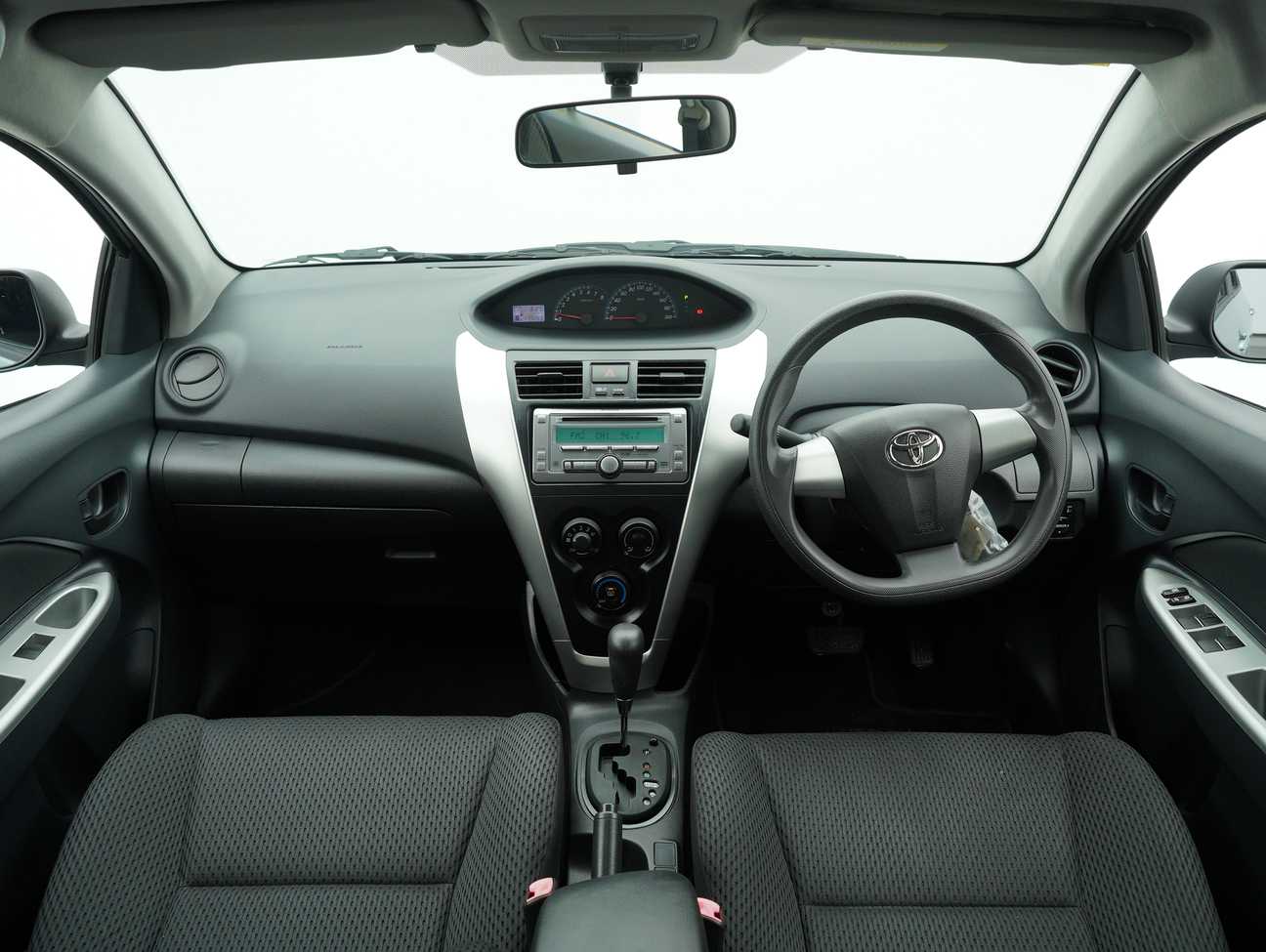 terpakai 2011 Toyota Vios E 1.5