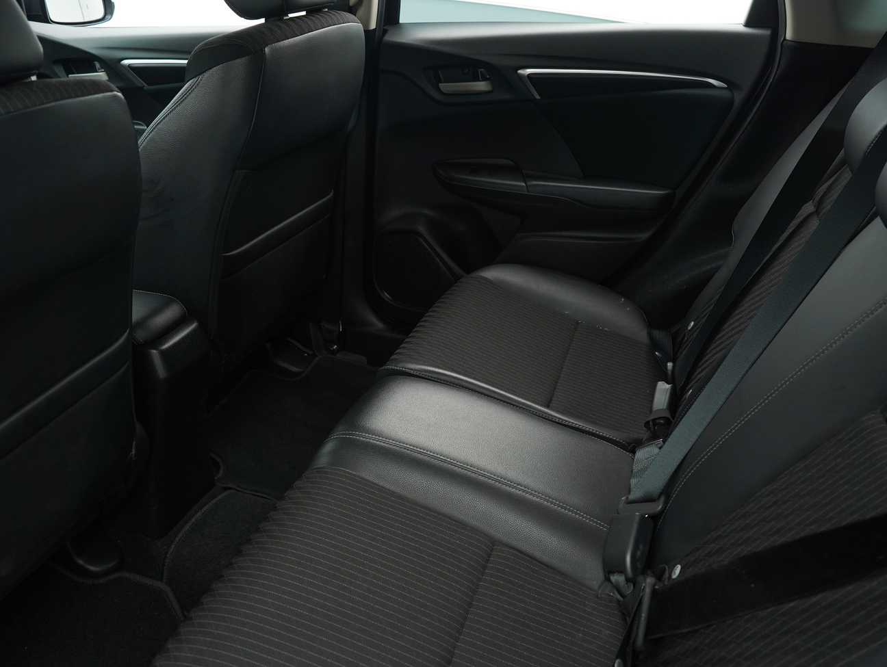 used 2018 Honda JAZZ V 1.5