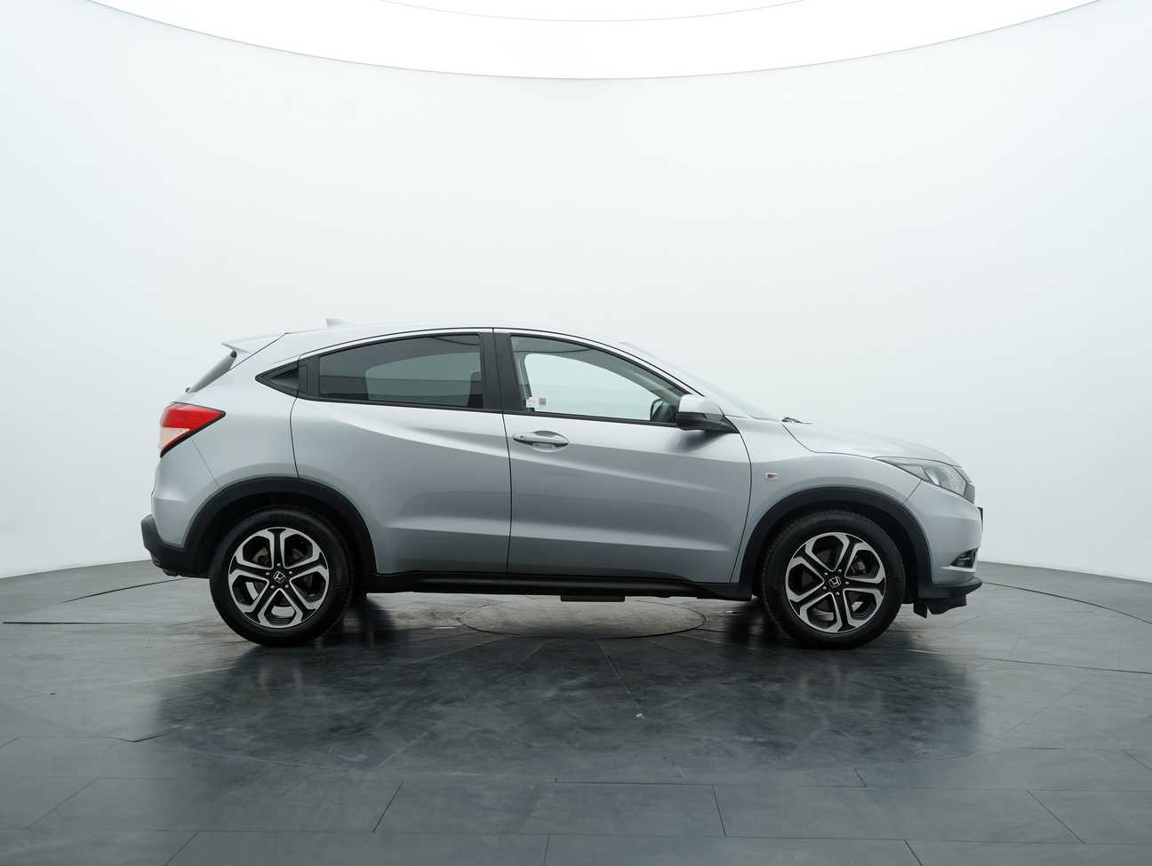 terpakai 2016 Honda HR-V S 1.8