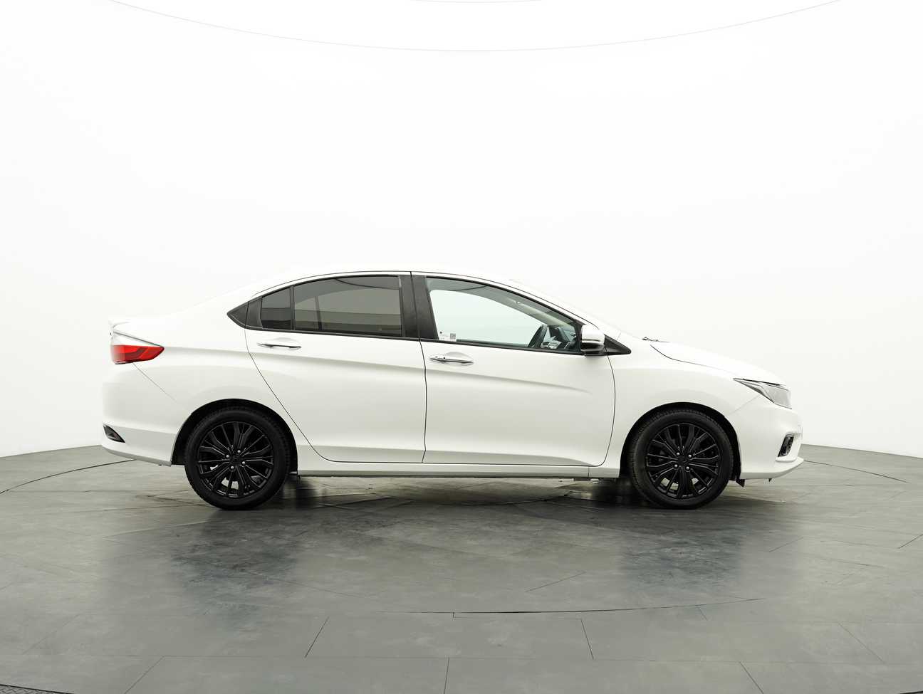 used 2017 Honda City V 1.5