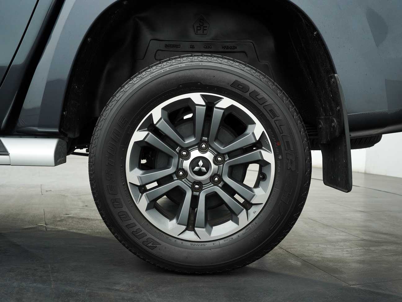 used 2020 Mitsubishi Triton VGT Dual Cab 4X4 2.4