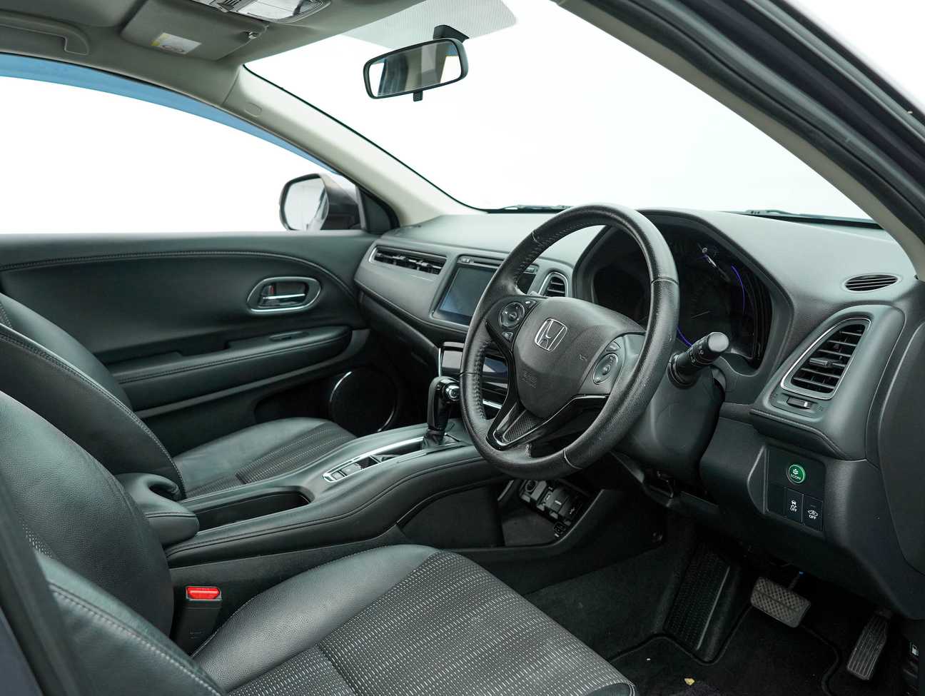 used 2017 Honda HR-V V 1.8