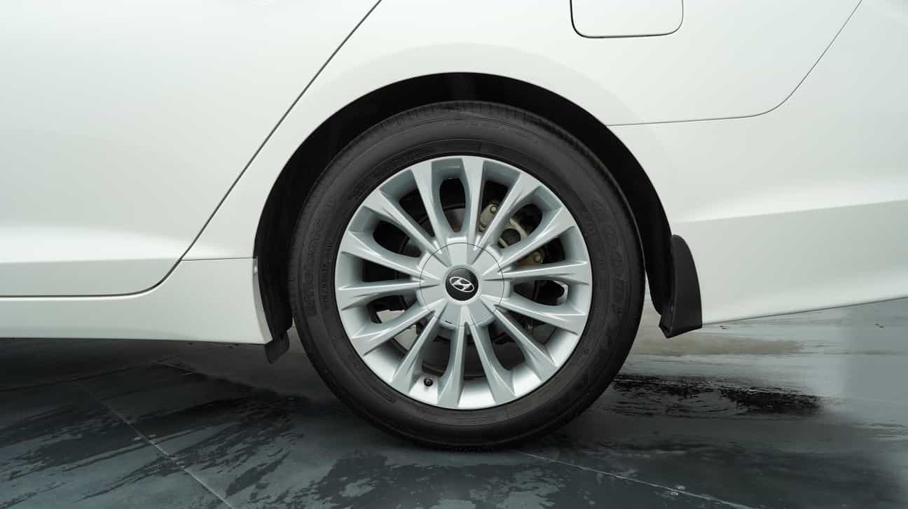 terpakai 2015 Hyundai SONATA GLS 2.0