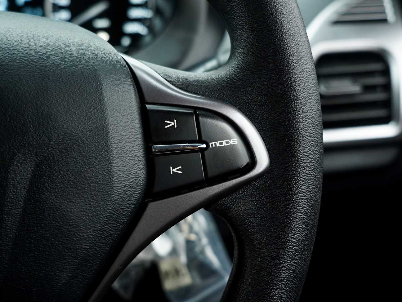 terpakai 2021 Proton Saga Premium 1.3